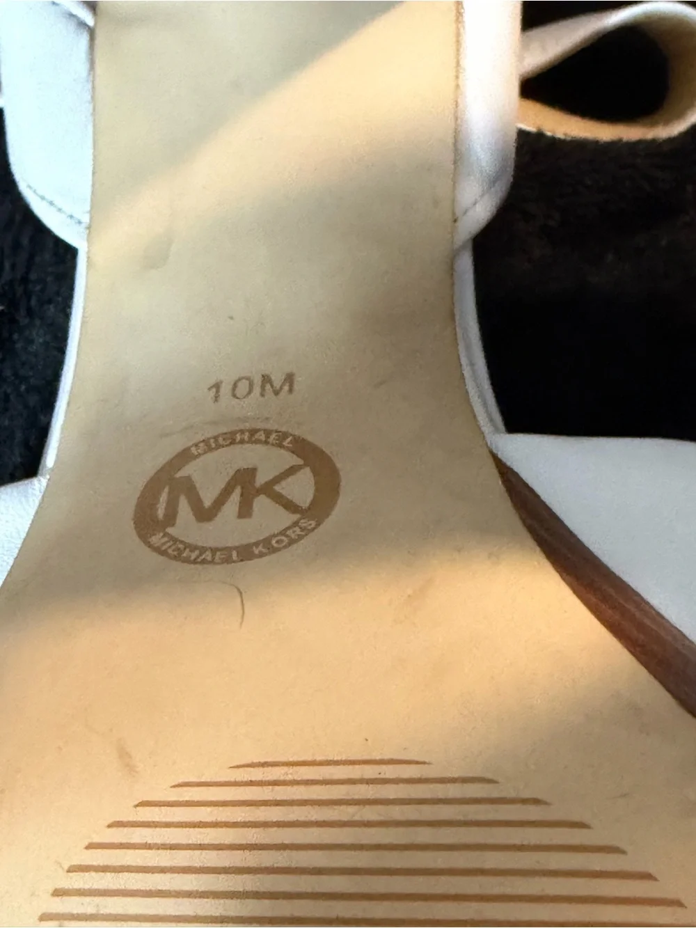 Michael Kors White Leather Cross-Strap Platform Sandals-size 10-Good Cond.